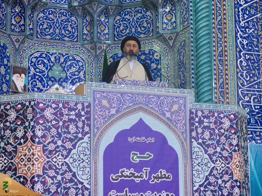 حجت الاسلام والمسلمین مظلومی:

حج فرصتی برای تبادل مسلمین در جهت حل مشکلات جهان اسلام است 7