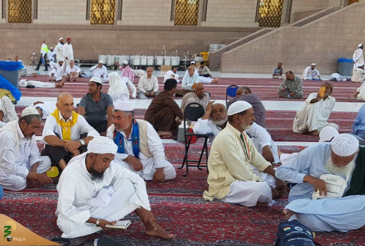 مسجدالنبی(ص)؛ صحنه همبستگی و نمایش برادری مسلمانان 4