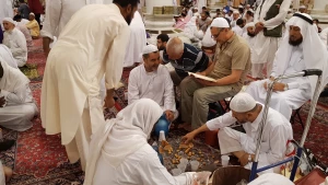 مسجدالنبی(ص)؛ صحنه همبستگی و نمایش برادری مسلمانان