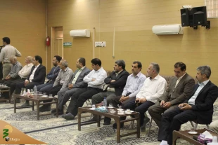 خدمت به زائران اجر بزرگی دارد ،شما باخدا معامله کنیدو شبانه روز مراقبت نمایید