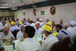 گزارشی از بازدید نماینده مقام معظم رهبری

ازهتل محل اقامت زایران ایرانی در مدینه منوره 14