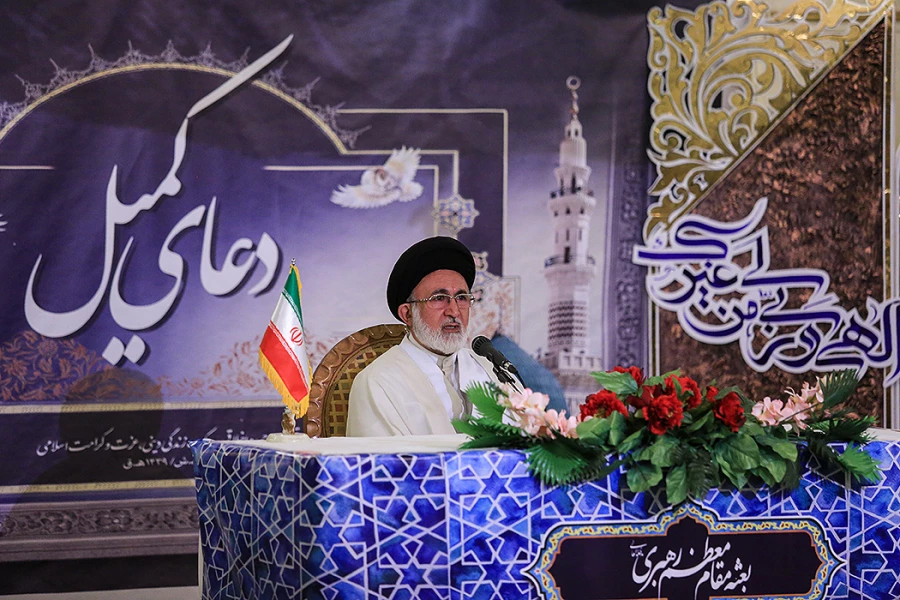 سرپرست حجاج ایرانی :

از شهر پیامبر باید درس زندگی آموخت 2