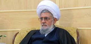 هر انسانی بایسته است از موضع اتهام دوری کند