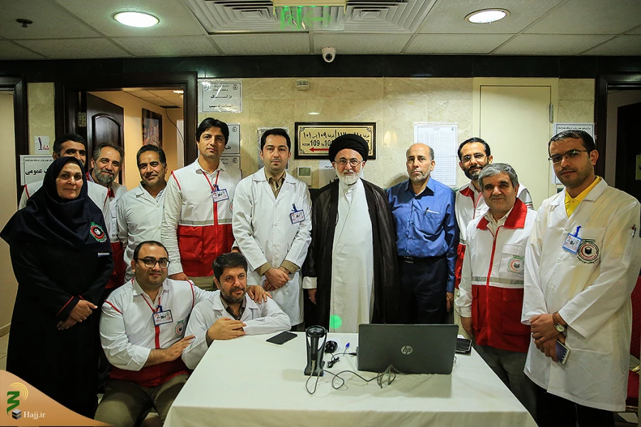 بازدید سرپرست حجاج ایرانی از درمانگاههای ایرانی در مدینه 2بازدید سرپرست حجاج ایرانی از درمانگاههای ایرانی در مدینه 3