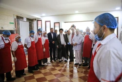 بازدید سرپرست حجاج ایرانی از آشپزخانه های مرکزی مدینه منوره- گزارش تصویری 2