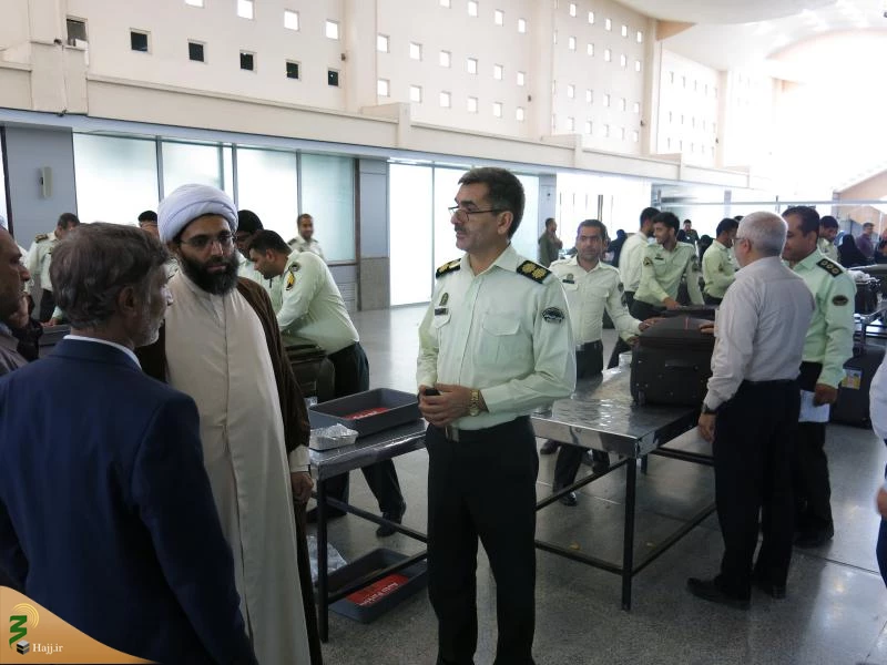 فرودگاه