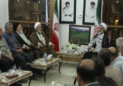 امام جمعه شهرکرد:حج فرصتی برای تحول درونی انسان است 2