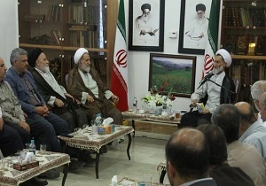 امام جمعه شهرکرد:حج فرصتی برای تحول درونی انسان است