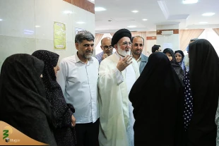 بازدید سرزده سرپرست حجاج ایرانی از هتل محل اقامت زائران ایرانی در مدینه  7