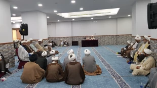 تشریح برنامه‌های فرهنگی بعثه برای روحانیون و معین‌های کاروان‌ها  7