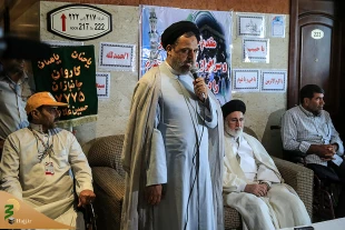 نماینده ولی فقیه و سرپرست حجاج ایرانی درجمع جانبازان:حضور جانبازان در حج فرصت و برکت است، حج عزتمندانه حجاج ایران به برکت جانفشانی شهدا و فداکاری شما جانبازان است.
  11