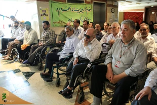 نماینده ولی فقیه و سرپرست حجاج ایرانی درجمع جانبازان:حضور جانبازان در حج فرصت و برکت است، حج عزتمندانه حجاج ایران به برکت جانفشانی شهدا و فداکاری شما جانبازان است.
  12