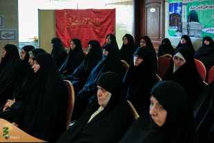 نماینده ولی فقیه و سرپرست حجاج ایرانی درجمع جانبازان:حضور جانبازان در حج فرصت و برکت است، حج عزتمندانه حجاج ایران به برکت جانفشانی شهدا و فداکاری شما جانبازان است.
  13
