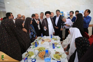استقبال پرشور زایران کشورمان از سرپرست زایران ایرانی خانه خدا 10