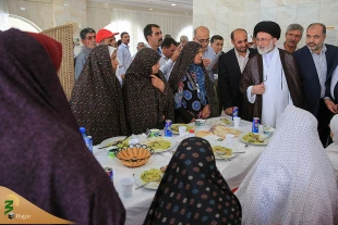 استقبال پرشور زایران کشورمان از سرپرست زایران ایرانی خانه خدا 11