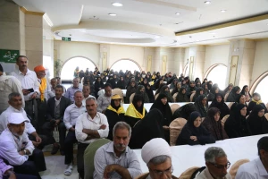 بیان نکات اخلاقی و تاریخ اسلام  در دو محفل انس و معرفت  در شهر پیامبر
