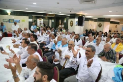 بیان نکات اخلاقی و تاریخ اسلام  در دو محفل انس و معرفت  در شهر پیامبر  12