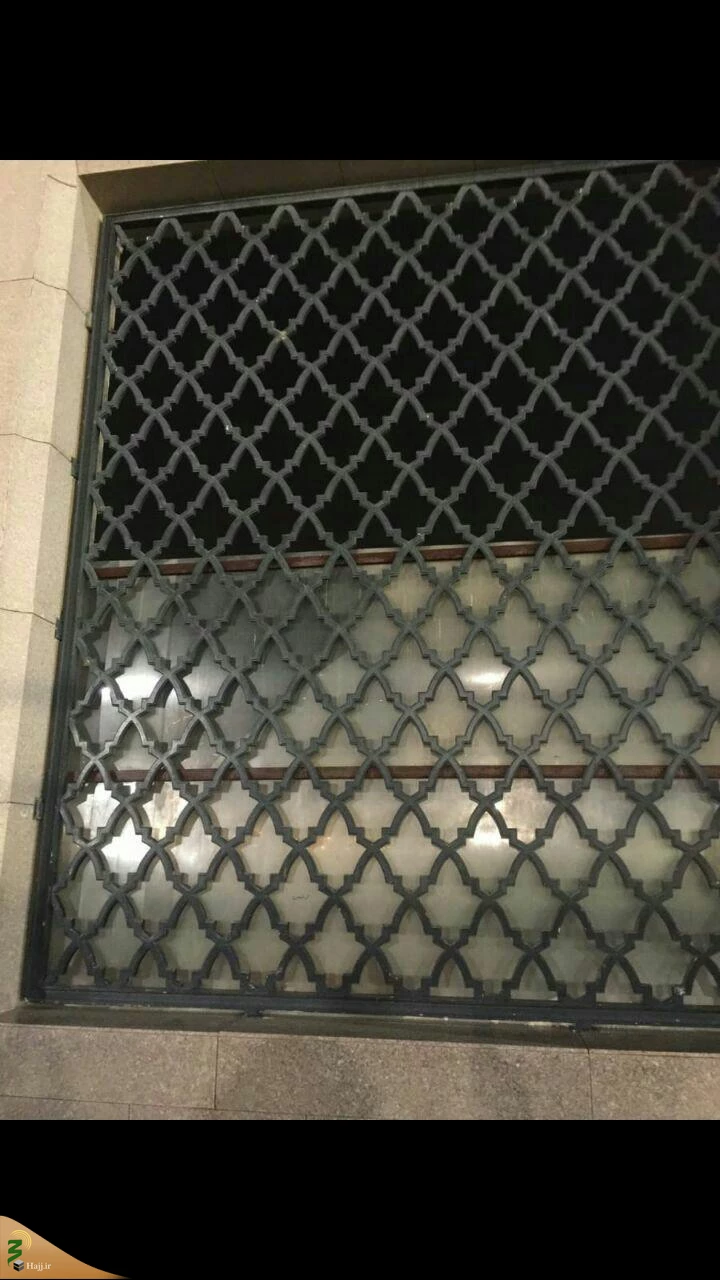 قبور ائمه بقیع در حلقه عاشقان  2
