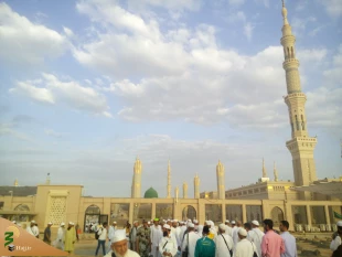 قبور ائمه بقیع در حلقه عاشقان  10