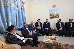 بازدید سرپرست حجاج ایرانی ازستاد اجرایی حج درمدینه 6