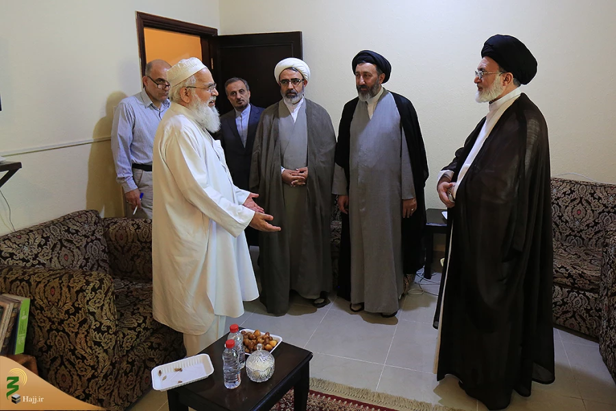 بازدید سرپرست حجاج ایرانی ازستاد اجرایی حج درمدینه 10