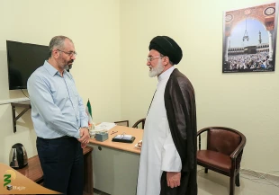 بازدید سرپرست حجاج ایرانی ازستاد اجرایی حج درمدینه 13