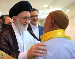 نماینده ولی فقیه و سرپرست حجاج ایرانی درجمع زائران اهل سنت:  

                                                             
خدمتگزاری برای حجاج افتخار ماست، دعا کنید سفرحج نصیب همه آرزومندان بشود 8