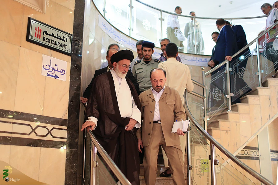 نماینده ولی فقیه و سرپرست حجاج ایرانی درجمع زائران اهل سنت:  

                                                             
خدمتگزاری برای حجاج افتخار ماست، دعا کنید سفرحج نصیب همه آرزومندان بشود 12