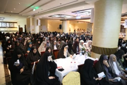 درمدینه منوره برگزار شد،

دعای پرفیض کمیل درهتل های محل اقامت زائران ایرانی   11