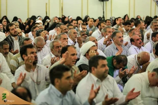 درمدینه منوره برگزار شد،

دعای پرفیض کمیل درهتل های محل اقامت زائران ایرانی   7