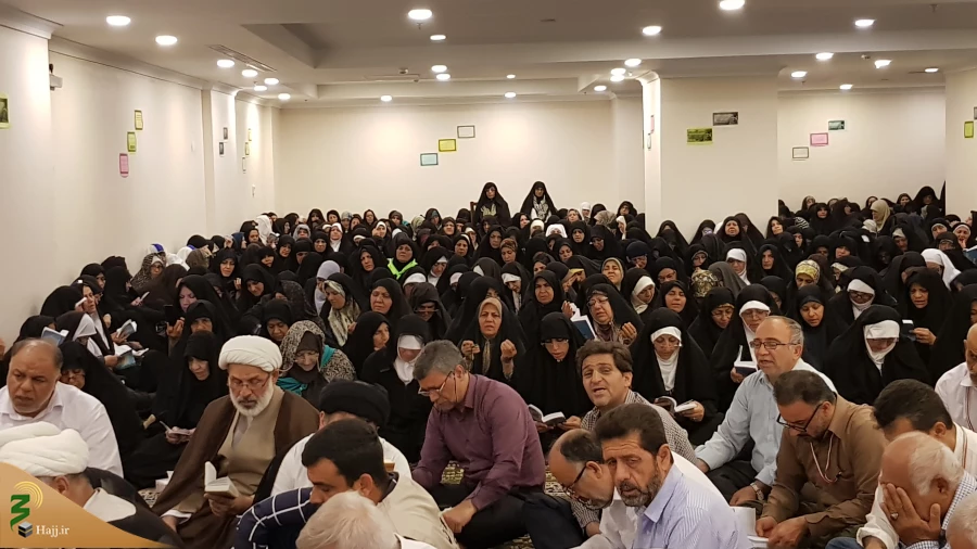 طنین دعای کمیل در مکه مکرمه 10