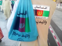 حضور انبوه مسلمانان رنگارنگ اما نامتحد در شهر پیامبر 17