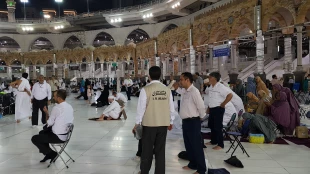 حضور بیست و چهارساعته راهنمایان حجاج در مسجدالحرام 5