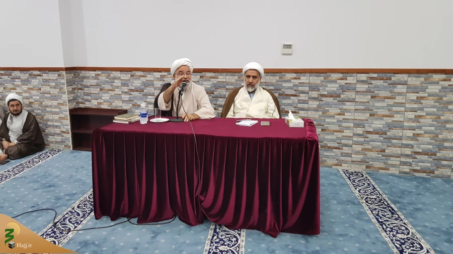 ادامه جلسات معاونت فرهنگی بعثه در مکه مکرمه 5