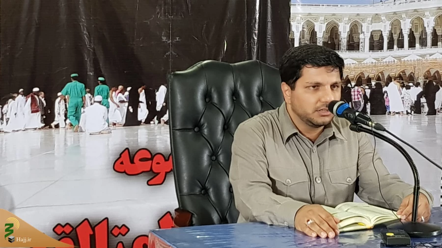 حجت‌الاسلام‌والمسلمین هاشمیان:

خداوند برای سعادت انسان هزینه زیادی کرده است
 3