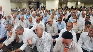 حجت‌الاسلام‌والمسلمین هاشمیان:

خداوند برای سعادت انسان هزینه زیادی کرده است
 8