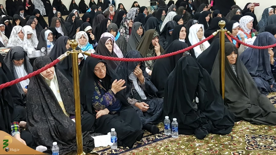 حجت‌الاسلام‌والمسلمین هاشمیان:

خداوند برای سعادت انسان هزینه زیادی کرده است
 11