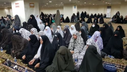 حجت‌الاسلام‌والمسلمین هاشمیان:

خداوند برای سعادت انسان هزینه زیادی کرده است
 10