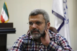 سفرنامه‌نویسی تبدیل به عادت شود