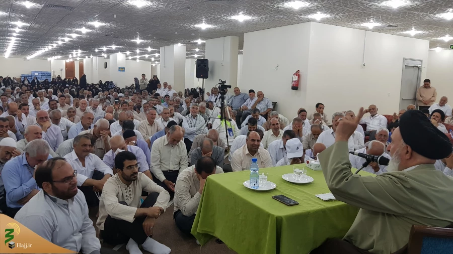 حجت‌الاسلام هاشمیان: خانه خدا یکی از بهترین مکان‌‌ها برای بازسازی انسان است 9