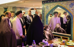 تذکر سرپرست حجاج ایرانی به مسئولان فرهنگی و اجرایی:  

مراسم وداع با شهر پیامبر برگزار شود 3