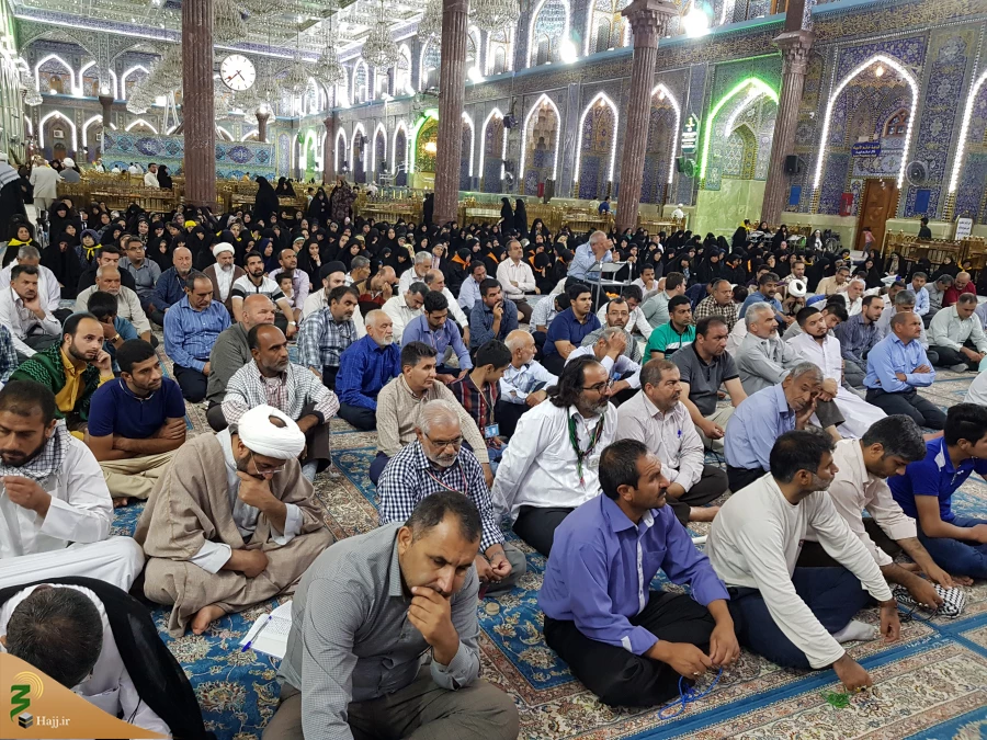 مراسم سخنرانی و مدیحه سرایی در حرم امام حسین علیه‌السلام برگزار شد - گزارش تصویری

مراسم سخنرانی و مدیحه سرایی به همت بعثه مقام معظم رهبری در حرم امام حسین علیه‌السلام و با شرکت انبوه زائران، برگزار شد. 2