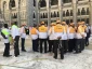 با راهنمایان زائران در مکه  3