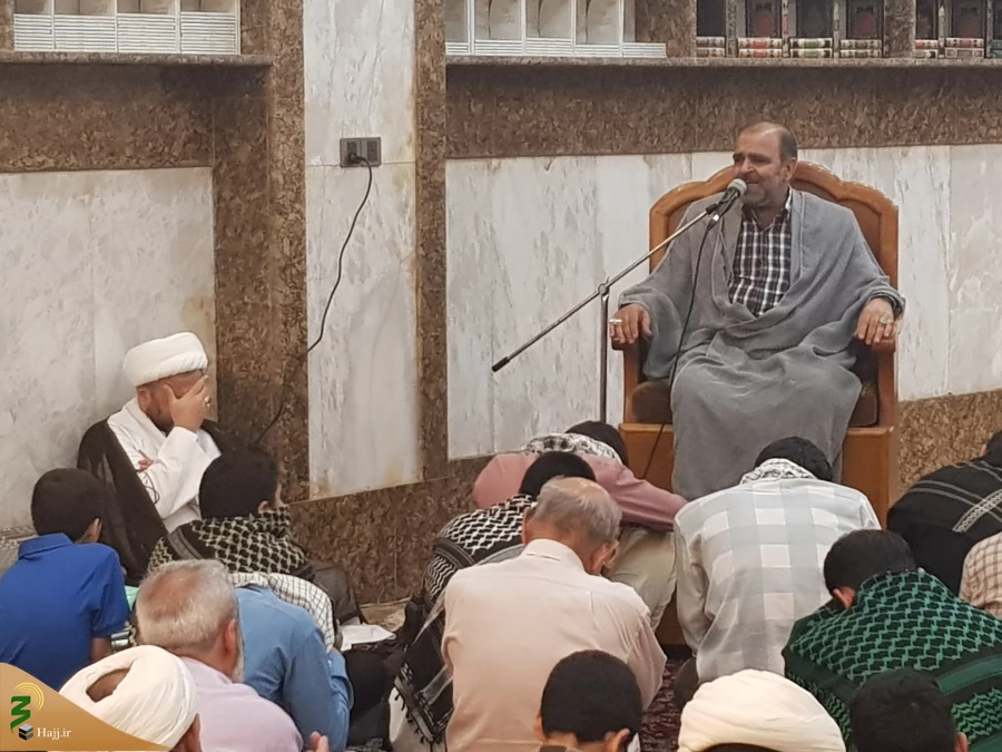 حضرت ابوالفضل علیه السلام عبد مطیع خدا بود.

سخنران مراسم بعثه مقام معظم رهبری در حرم حسینی با اشاره زیارتنامه امام امام صادق تاکید کرد حضرت ابوالفضل علیه السلام عبد مطیع خدا بود و به این دلیل باب الحوائج است.
 7
