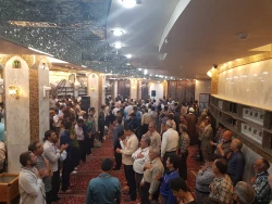 حضرت ابوالفضل علیه السلام عبد مطیع خدا بود.

سخنران مراسم بعثه مقام معظم رهبری در حرم حسینی با اشاره زیارتنامه امام امام صادق تاکید کرد حضرت ابوالفضل علیه السلام عبد مطیع خدا بود و به این دلیل باب الحوائج است.
 8