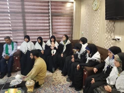 دردیدار اتحادیه انجمن اسلامی دانش آموزان سفیران دوسویه عنوان شدند

مسئول دفترنمایندگی بعثه مقام معظم رهبری درعراق دردیدار اتحادیه انجمن اسلامی دانش آموزان استان یزد آنان را سفیران دوسویه عنوان کرد که از یک سو سفیر جمهوری اسلامی درعراق وازسوی دیگرسفیر حض