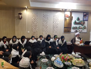 دردیدار اتحادیه انجمن اسلامی دانش آموزان سفیران دوسویه عنوان شدند

مسئول دفترنمایندگی بعثه مقام معظم رهبری درعراق دردیدار اتحادیه انجمن اسلامی دانش آموزان استان یزد آنان را سفیران دوسویه عنوان کرد که از یک سو سفیر جمهوری اسلامی درعراق وازسوی دیگرسفیر حض