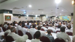 حضور پرشور زائران ایرانی درمحافل انس و معرفت درمدینه 3