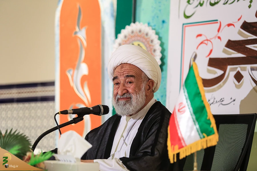 حجت الاسلام راشد یزدی در مراسم سالگرد شهید حججی: شهید حیات دهنده به جامعه است. امثال شهید حججی بودند که این کشور را نجات دادند. 5