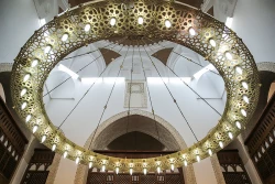 یک مسجد و دو قبله 9